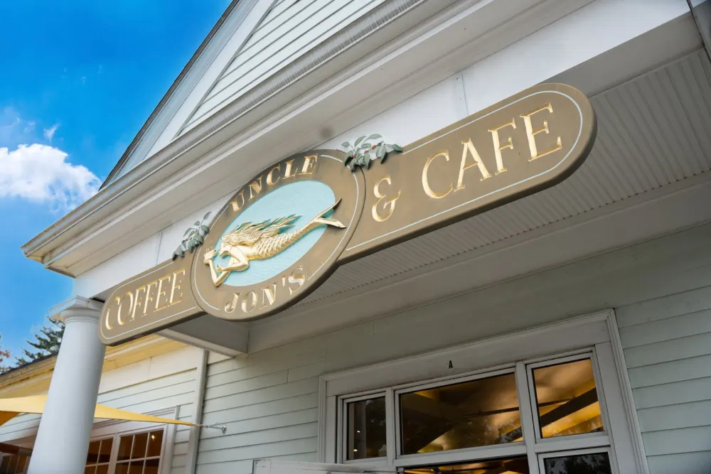 Uncle Jon's Coffee & Cafe sign in Marion